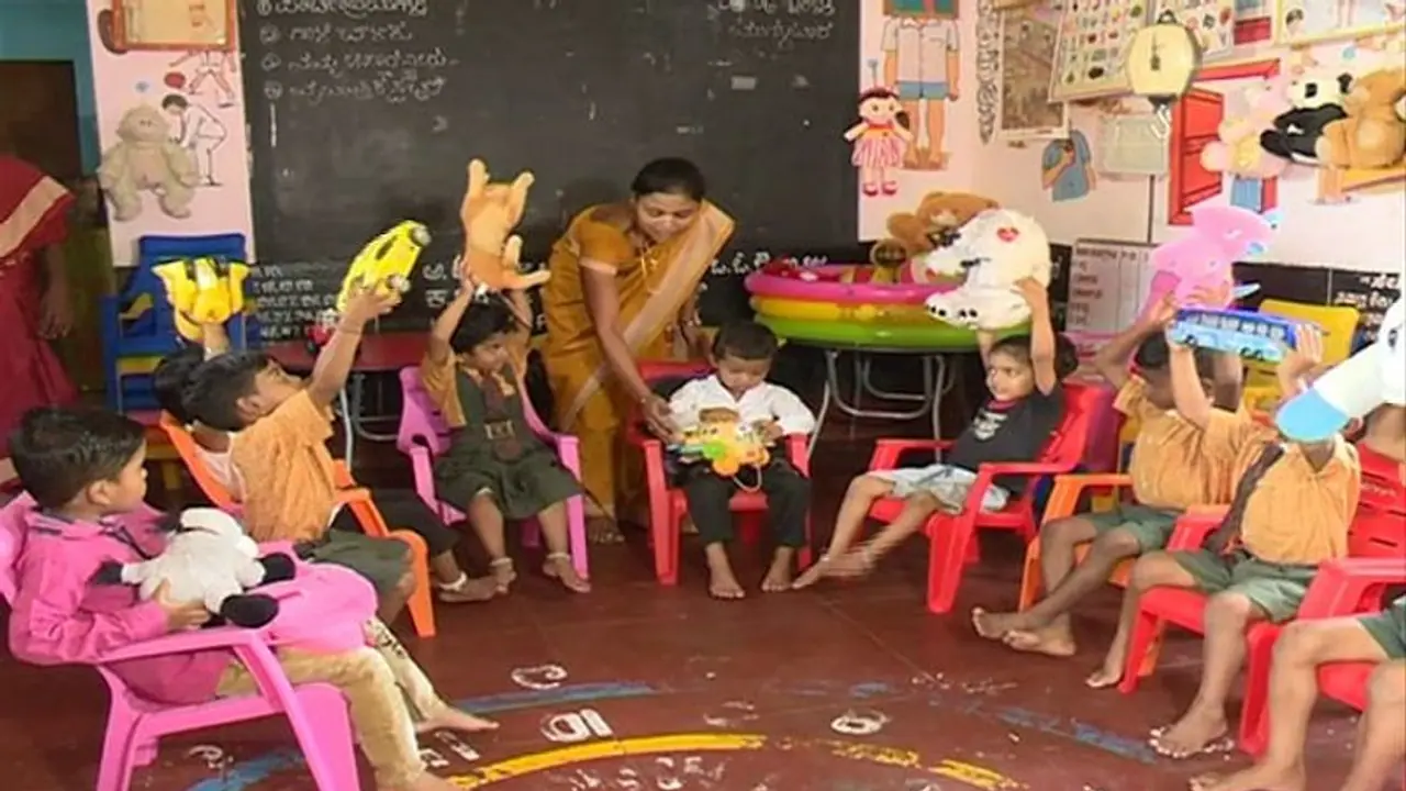 ಚಿತ್ರದುರ್ಗ: ಗಾಂಧಿನಗರದಲ್ಲಿದೆ ಮಾದರಿ ಸರ್ಕಾರಿ ಅಂಗನವಾಡಿ ಕೇಂದ್ರ..!