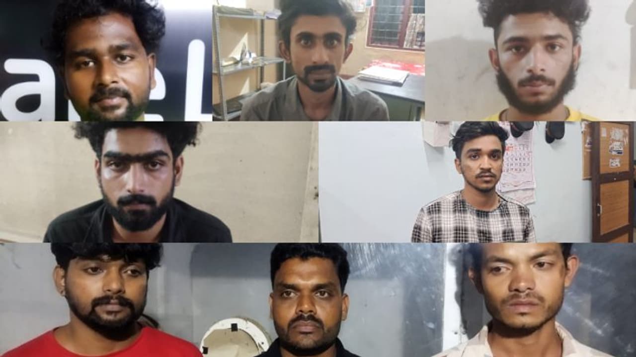 ലഹരിക്കടത്തും പിടിക്കപ്പെടുന്നതും നിര്ബാധം; ഒരു ദിനം മാത്രം പിടിയിലായ ഞെട്ടിക്കുന്ന കണക്കുകൾ വയനാട്ടിൽ നിന്ന് ലഹരിക്കടത്തും പിടിക്കപ്പെടുന്നതും നിര്ബാധം; ഒരു ദിനം മാത്രം പിടിയിലായ ഞെട്ടിക്കുന്ന കണക്കുകൾ വയനാട്ടിൽ നിന്ന്