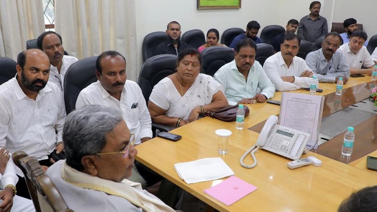 ವರ್ಷಾಂತ್ಯದ ಒಳಗೆ ಬಿಬಿಎಂಪಿಗೆ ಚುನಾವಣೆ ನಡೆಸಲು ಸಿದ್ಧ: ಸಿಎಂ ಸಿದ್ದರಾಮಯ್ಯ ವರ್ಷಾಂತ್ಯದ ಒಳಗೆ ಬಿಬಿಎಂಪಿಗೆ ಚುನಾವಣೆ ನಡೆಸಲು ಸಿದ್ಧ: ಸಿಎಂ ಸಿದ್ದರಾಮಯ್ಯ