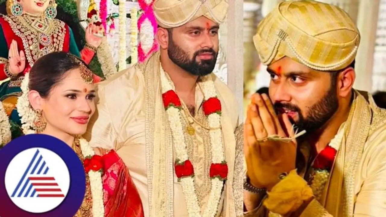 ಹನಿಮೂನ್ಗೆ ಎಲ್ಲಿ ಹೋಗ್ತೀರಾ ಅಂತ ಕೇಳಿದ್ರೆ ಬಾತ್ರೂಮ್ಗೆ ಹೋಗಬೇಕು ಬಿಟ್ಟುಬಿಡಿ ಎಂದ ಅಭಿಷೇಕ್ ಅಂಬರೀಶ್! ಹನಿಮೂನ್ಗೆ ಎಲ್ಲಿ ಹೋಗ್ತೀರಾ ಅಂತ ಕೇಳಿದ್ರೆ ಬಾತ್ರೂಮ್ಗೆ ಹೋಗಬೇಕು ಬಿಟ್ಟುಬಿಡಿ ಎಂದ ಅಭಿಷೇಕ್ ಅಂಬರೀಶ್!