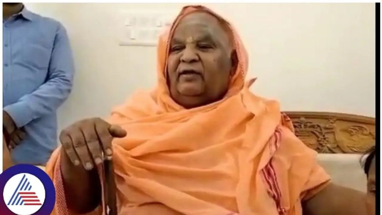 ಕೋಡಿಮಠ ಶ್ರೀಗಳ ಭವಿಷ್ಯ: ದೇಶಕ್ಕೆ ಕಾದಿದೆ ಮತ್ತೊಂದು ಗಂಡಾಂತರ, ಸಮುದ್ರದಲ್ಲಿ 2 ರಾಷ್ಟ್ರ ಮುಳುಗಡೆ ಕೋಡಿಮಠ ಶ್ರೀಗಳ ಭವಿಷ್ಯ: ದೇಶಕ್ಕೆ ಕಾದಿದೆ ಮತ್ತೊಂದು ಗಂಡಾಂತರ, ಸಮುದ್ರದಲ್ಲಿ 2 ರಾಷ್ಟ್ರ ಮುಳುಗಡೆ