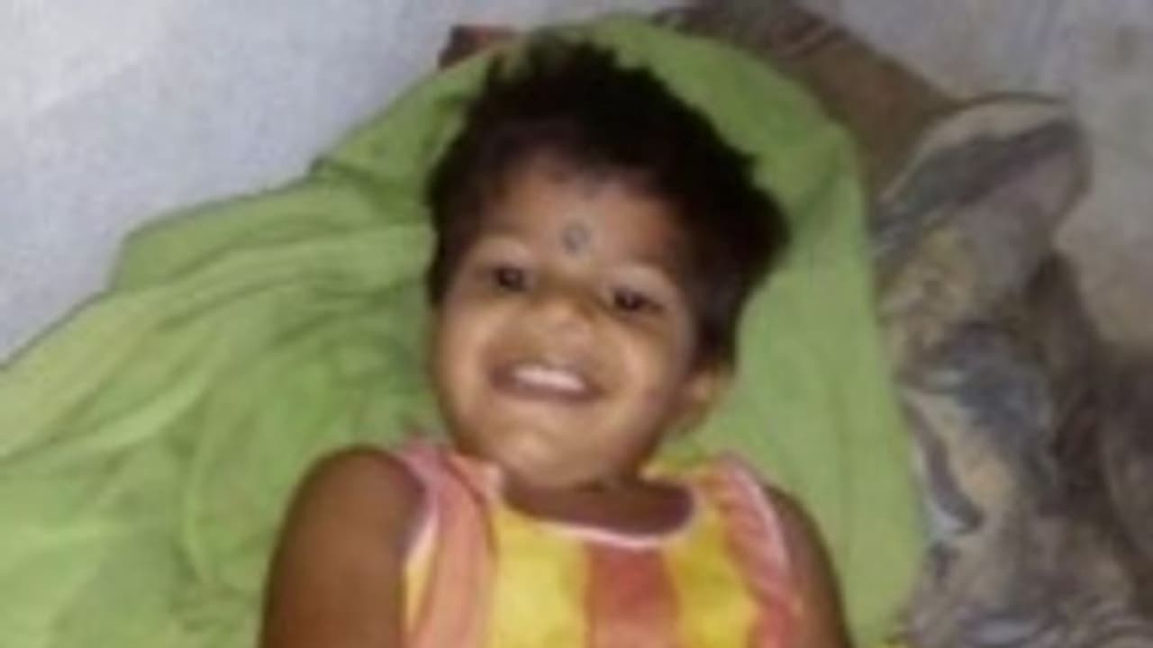 బోరుబావిలో పడిన చిన్నారి కథ విషాదాంతం.. బోరుబావిలో పడిన చిన్నారి కథ విషాదాంతం..