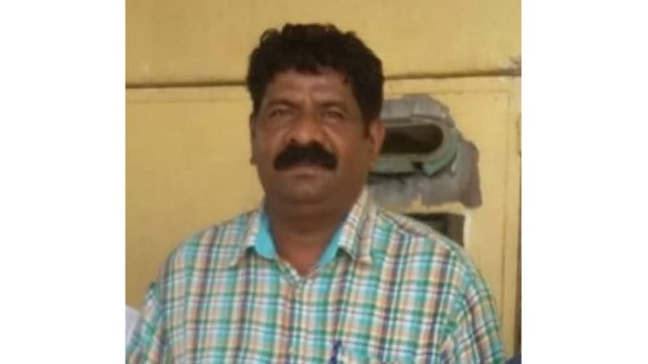 പ്രവാസി മലയാളി ഹൃദയാഘാതം മൂലം മരിച്ചു പ്രവാസി മലയാളി ഹൃദയാഘാതം മൂലം മരിച്ചു