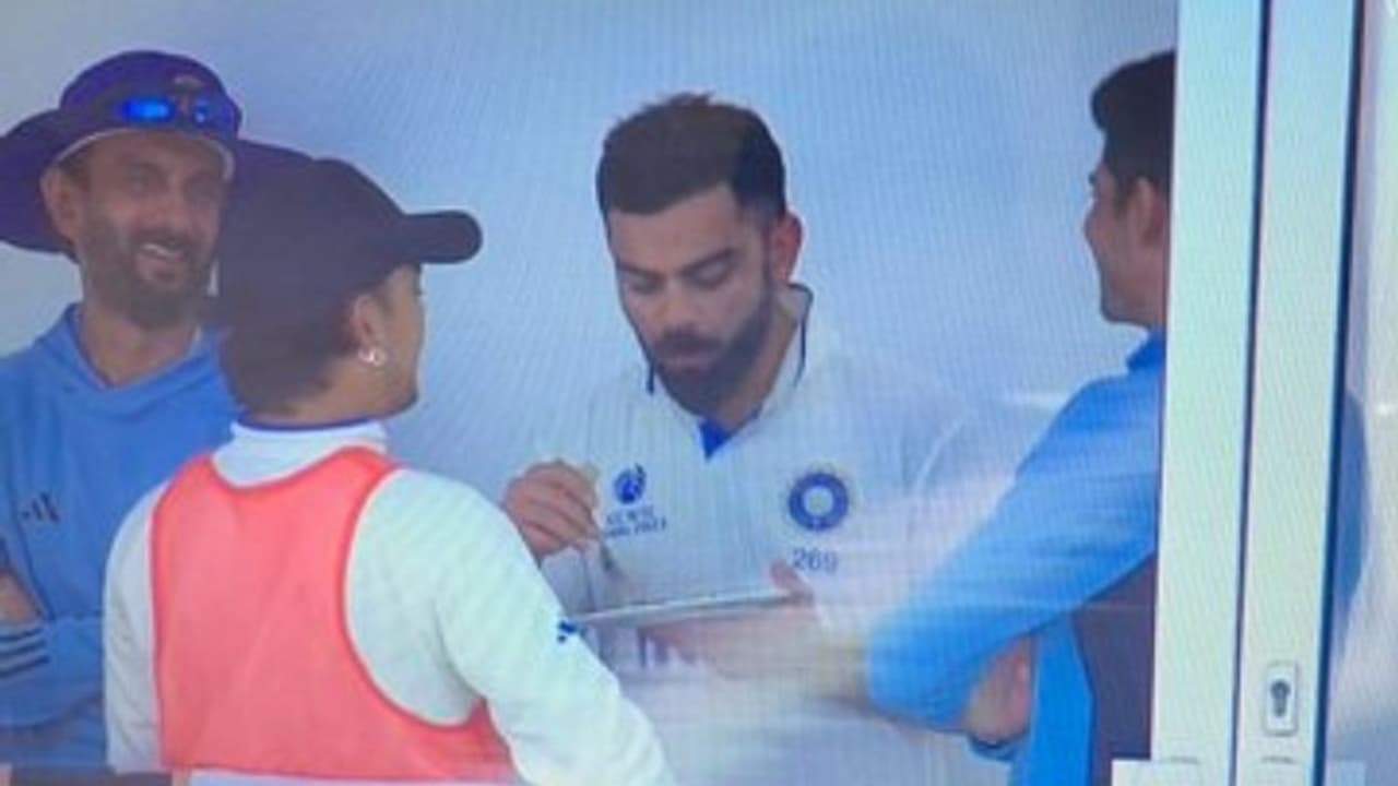 WTC Final: ಟ್ರೋಲ್ ಮಾಡುವವರ ಬಾಯಿ ಮುಚ್ಚಿಸಿದ ವಿರಾಟ್ ಕೊಹ್ಲಿ..! WTC Final: ಟ್ರೋಲ್ ಮಾಡುವವರ ಬಾಯಿ ಮುಚ್ಚಿಸಿದ ವಿರಾಟ್ ಕೊಹ್ಲಿ..!