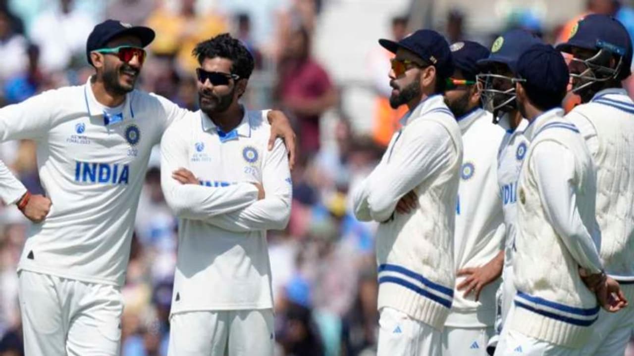 ஃபாலோ ஆன் தவிர்க்குமா இந்தியா? இன்னும் 118 ரன்கள் தேவை! ஃபாலோ ஆன் தவிர்க்குமா இந்தியா? இன்னும் 118 ரன்கள் தேவை!