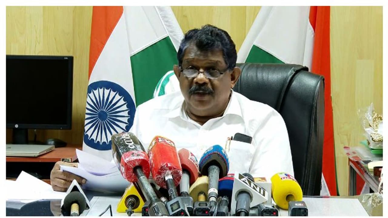 ഹെവി വാഹനങ്ങൾക്ക് സെപ്തംബർ ഒന്നുമുതൽ സീറ്റ് ബെൽറ്റ് നിർബന്ധം; മന്ത്രി ആന്റണി രാജു