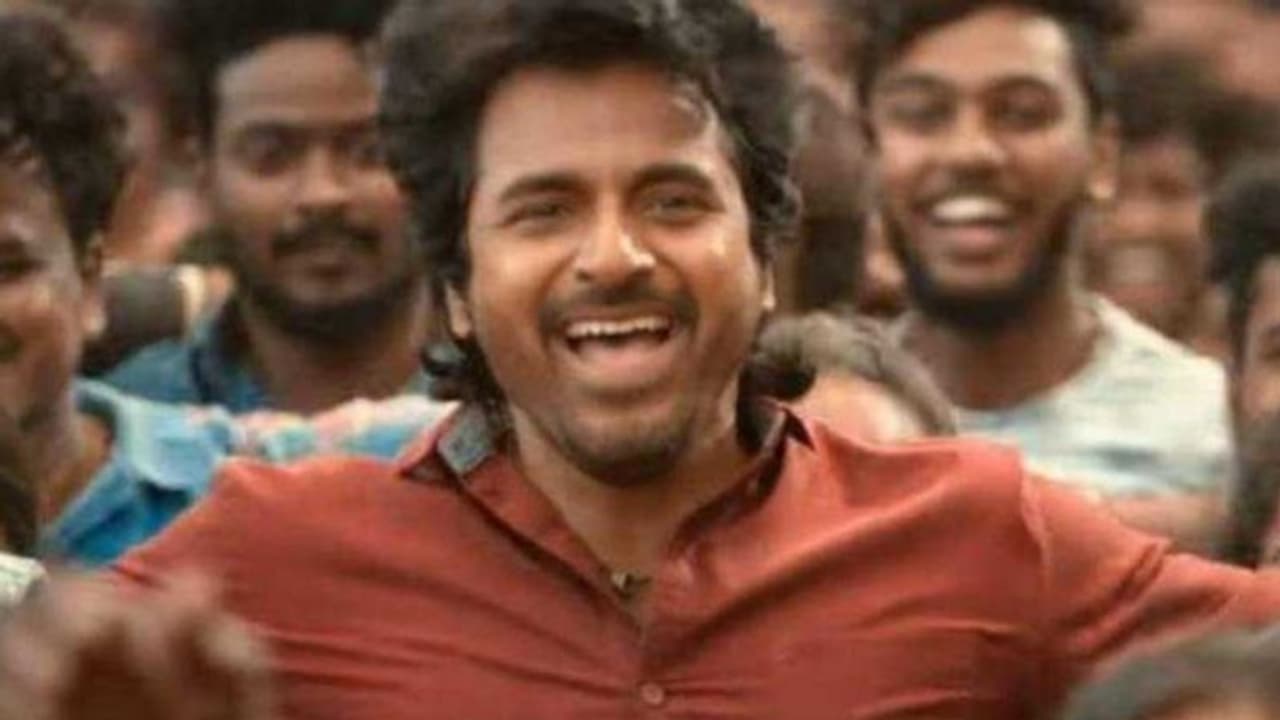 'മാവീരൻ' ഹിറ്റെന്ന് ഉറപ്പിച്ച് ആരാധകര്, കാരണം ഇതാണ് 'മാവീരൻ' ഹിറ്റെന്ന് ഉറപ്പിച്ച് ആരാധകര്, കാരണം ഇതാണ്