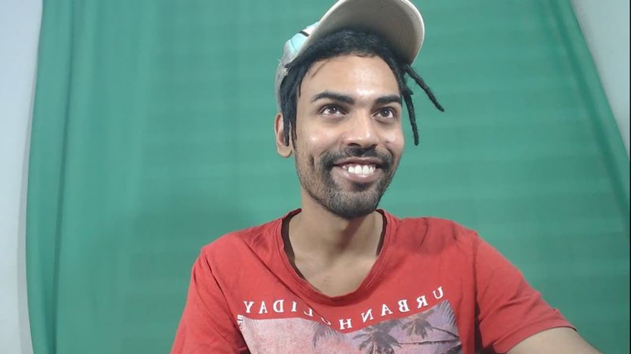 വളാഞ്ചേരിയിലെ വിവാദ ഉദ്ഘാടന പരിപാടി; യൂട്യൂബര് 'തൊപ്പി'ക്കെതിരെ കേസ് വളാഞ്ചേരിയിലെ വിവാദ ഉദ്ഘാടന പരിപാടി; യൂട്യൂബര് 'തൊപ്പി'ക്കെതിരെ കേസ്