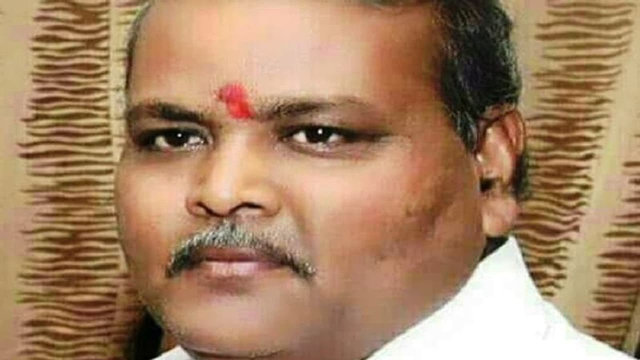 ಲಿಂಗಸುಗೂರು: ಕುತಂತ್ರದ ಸೋಲಿಗೆ ಸೆಡ್ಡು ಹೊಡೆಯುವರೆ ಹೂಲಗೇರಿ? ಲಿಂಗಸುಗೂರು: ಕುತಂತ್ರದ ಸೋಲಿಗೆ ಸೆಡ್ಡು ಹೊಡೆಯುವರೆ ಹೂಲಗೇರಿ?