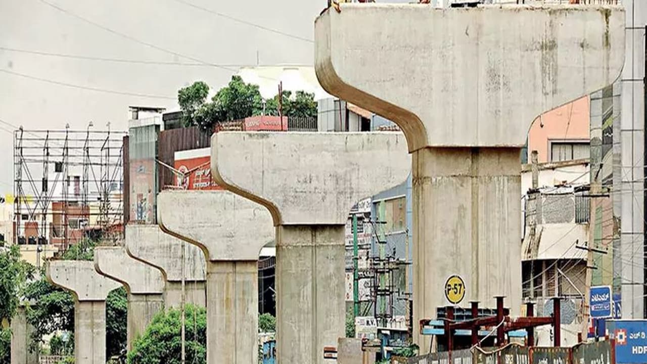 Bengaluru: Ejipura flyover's delayed construction since 2017 under BBMP scanner, tender cancellation possible Bengaluru: Ejipura flyover's delayed construction since 2017 under BBMP scanner, tender cancellation possible