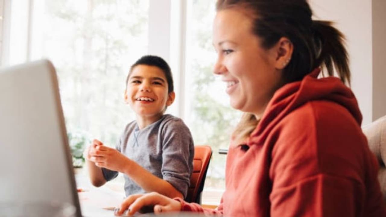 കുട്ടികളെ നല്ലരീതിയില്‍ സ്വാധീനിക്കാൻ മാതാപിതാക്കള്‍ക്ക് എന്നും ചെയ്യാവുന്ന ഏഴ് കാര്യങ്ങള്‍...