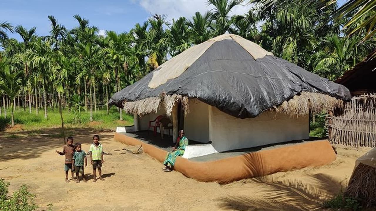 ಶಿವಮೊಗ್ಗ: ಬೆಳಗಲು ಗುಡಿಸಲು ಮನೆಗಳಿಗಿಲ್ಲ ಬೆಳಕಿನ ಭಾಗ್ಯ..!