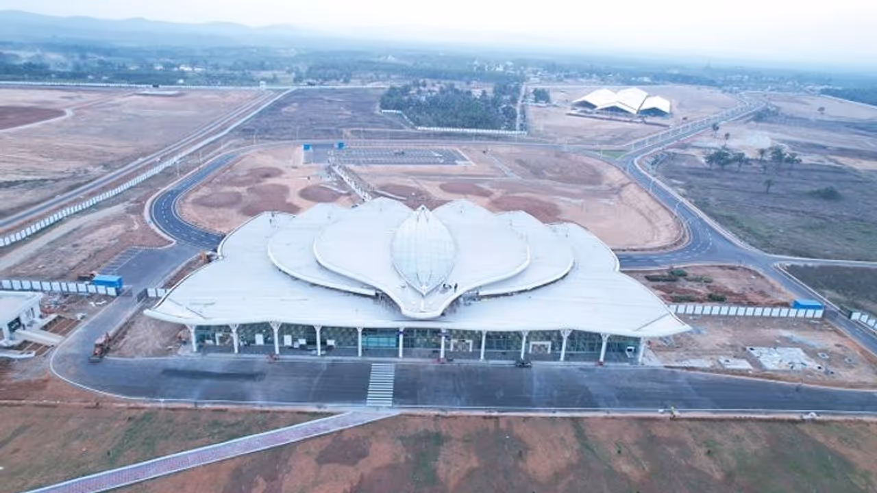 ಶಿವಮೊಗ್ಗ ಏರ್ಪೋರ್ಟ್ನಿಂದ ವಿಮಾನ ಹಾರಾಟಕ್ಕೆ ಕೊನೆಗೂ ಮುಹೂರ್ತ ಫಿಕ್ಸ್..! ಶಿವಮೊಗ್ಗ ಏರ್ಪೋರ್ಟ್ನಿಂದ ವಿಮಾನ ಹಾರಾಟಕ್ಕೆ ಕೊನೆಗೂ ಮುಹೂರ್ತ ಫಿಕ್ಸ್..!