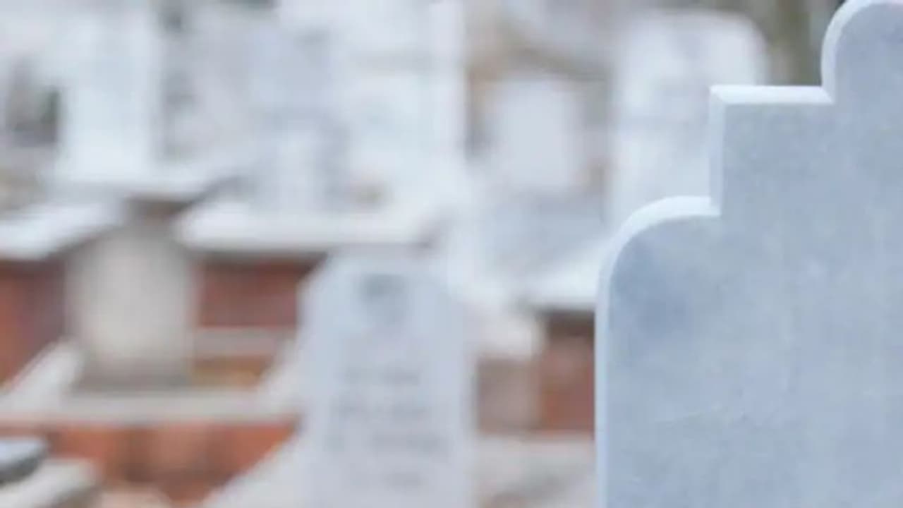 മരിച്ചെന്ന് ഡോക്ടര്‍മാര്‍, 'ബോഡി' പെട്ടിയിലാക്കിയ ശേഷം അകത്തുനിന്ന് തട്ടലും മുട്ടലും...