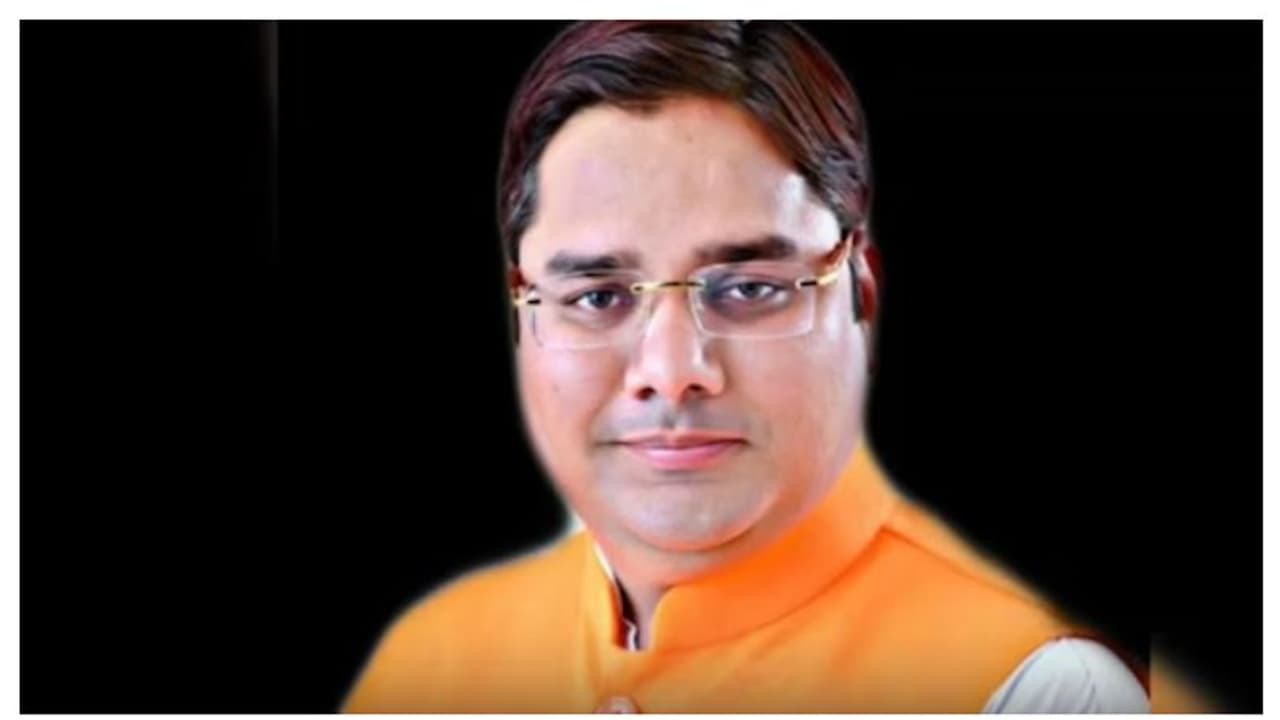 ബിജെപി നേതാവ് കിടപ്പുമുറിയിൽ വെടിയേറ്റ് കൊല്ലപ്പെട്ട നിലയിൽ; ഭാര്യ അറസ്റ്റിൽ