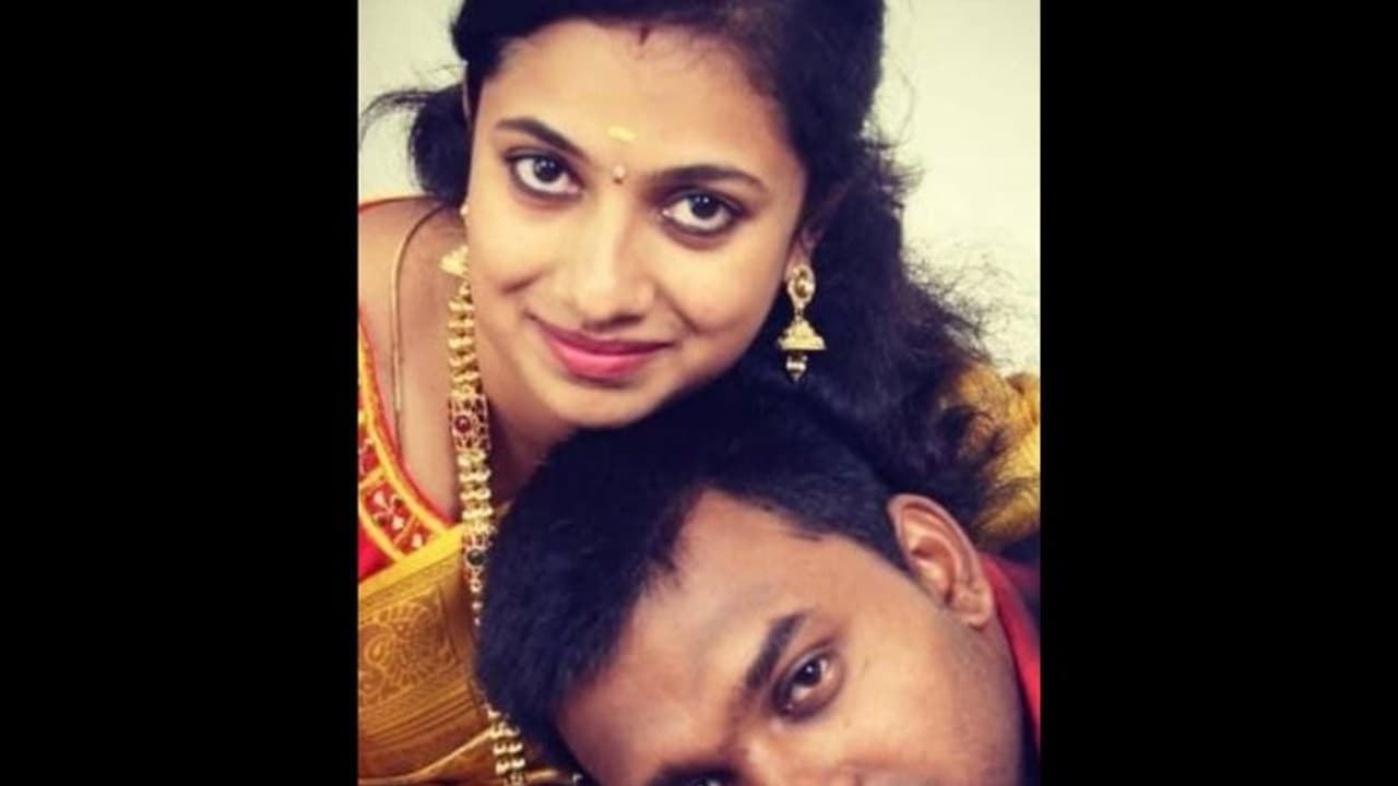 பாலியல் துன்புறுத்தலால் தற்கொலை செய்துகொண் பள்ளி மாணவி; ஆசிரியரின் மனைவி அதிரடி கைது பாலியல் துன்புறுத்தலால் தற்கொலை செய்துகொண் பள்ளி மாணவி; ஆசிரியரின் மனைவி அதிரடி கைது