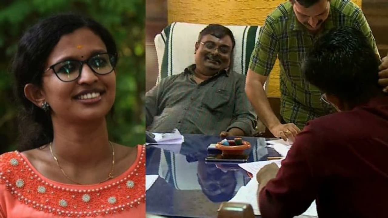 വിദ്യക്കെതിരായ വ്യാജരേഖാ കേസ്: തെളിവ് തേടി നീലേശ്വരം പൊലീസ് മഹാരാജാസ് കോളേജിലെത്തി, വിവരങ്ങൾ ശേഖരിച്ചു വിദ്യക്കെതിരായ വ്യാജരേഖാ കേസ്: തെളിവ് തേടി നീലേശ്വരം പൊലീസ് മഹാരാജാസ് കോളേജിലെത്തി, വിവരങ്ങൾ ശേഖരിച്ചു