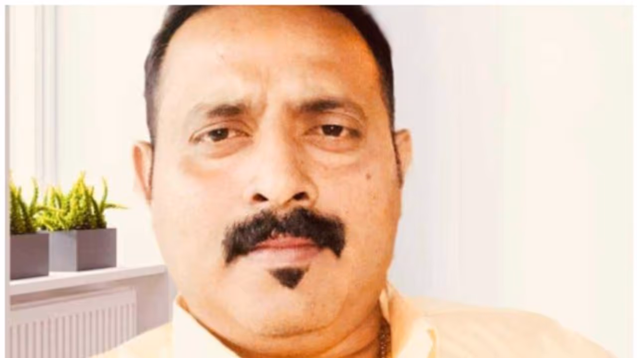 വിദഗ്ധ ചികിത്സയ്ക്കു വേണ്ടി നാട്ടിൽ പോയ പ്രവാസി മലയാളി മരിച്ചു വിദഗ്ധ ചികിത്സയ്ക്കു വേണ്ടി നാട്ടിൽ പോയ പ്രവാസി മലയാളി മരിച്ചു