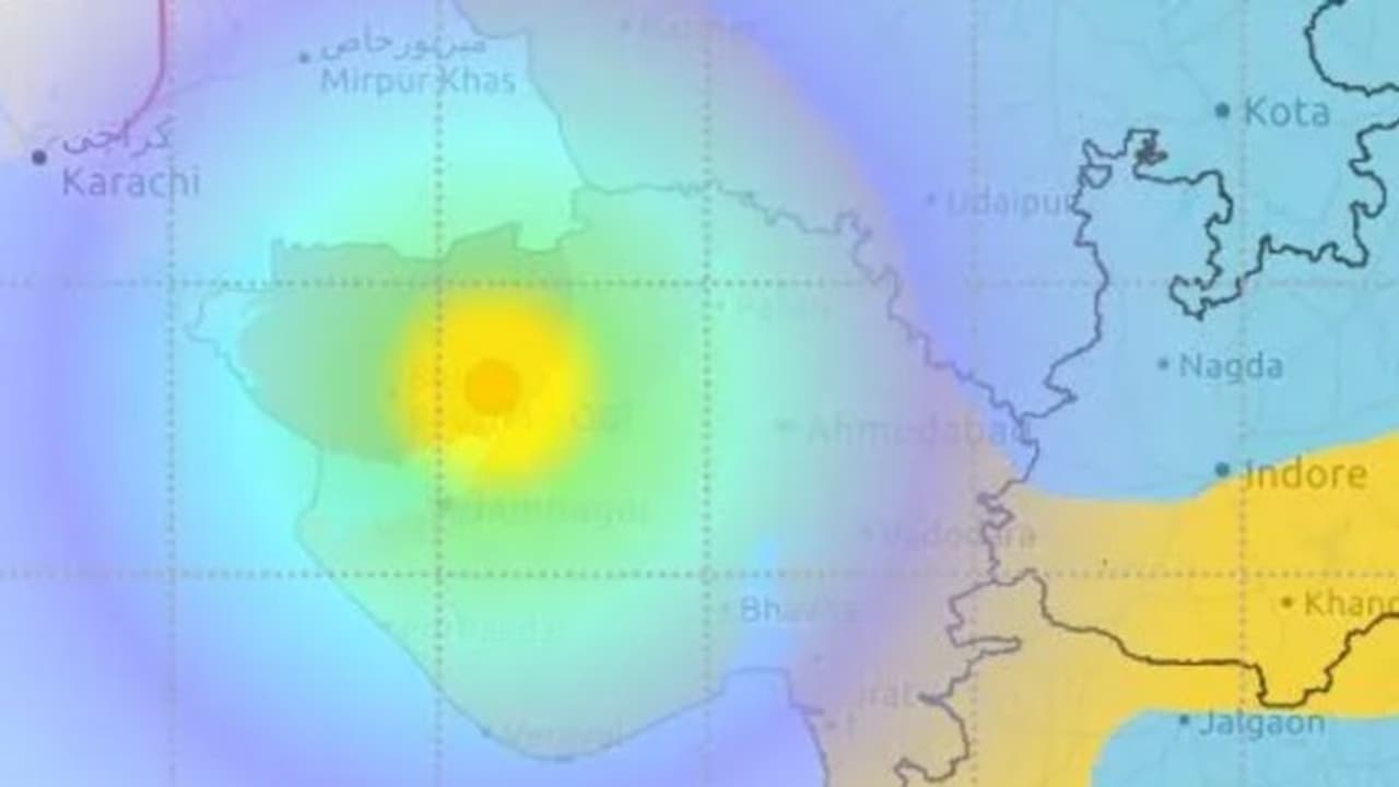 ബിപോർജോയ് ചുഴലിക്കാറ്റിന് തൊട്ടുമുൻപ് ഗുജറാത്തിൽ ഭൂചലനം: ജനം ആശങ്കയിൽ