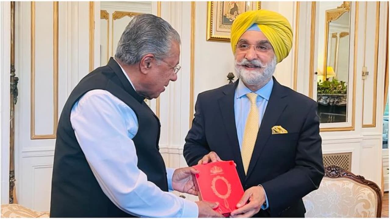 അമേരിക്കയിലെ ഇന്ത്യൻ അംബാസിഡർ മുഖ്യമന്ത്രി കൂടിക്കാഴ്ച; കൂടുതല് നിക്ഷേപം കൊണ്ടുവരുന്നതിനെക്കുറിച്ച് ചർച്ച അമേരിക്കയിലെ ഇന്ത്യൻ അംബാസിഡർ മുഖ്യമന്ത്രി കൂടിക്കാഴ്ച; കൂടുതല് നിക്ഷേപം കൊണ്ടുവരുന്നതിനെക്കുറിച്ച് ചർച്ച