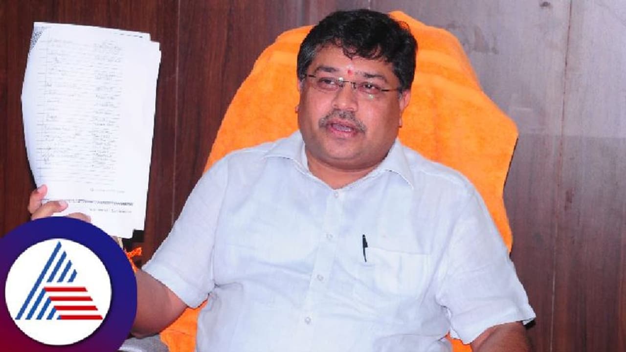 ವೀರೇಂದ್ರ ಪಪ್ಪಿ ಅಧಿಕಾರ ಸ್ವೀಕಾರ ಕಾನೂನು ಬಾಹಿರ, ಹೈಕೋರ್ಟ್‌ಗೆ ರೀಟ್ ಅರ್ಜಿ 