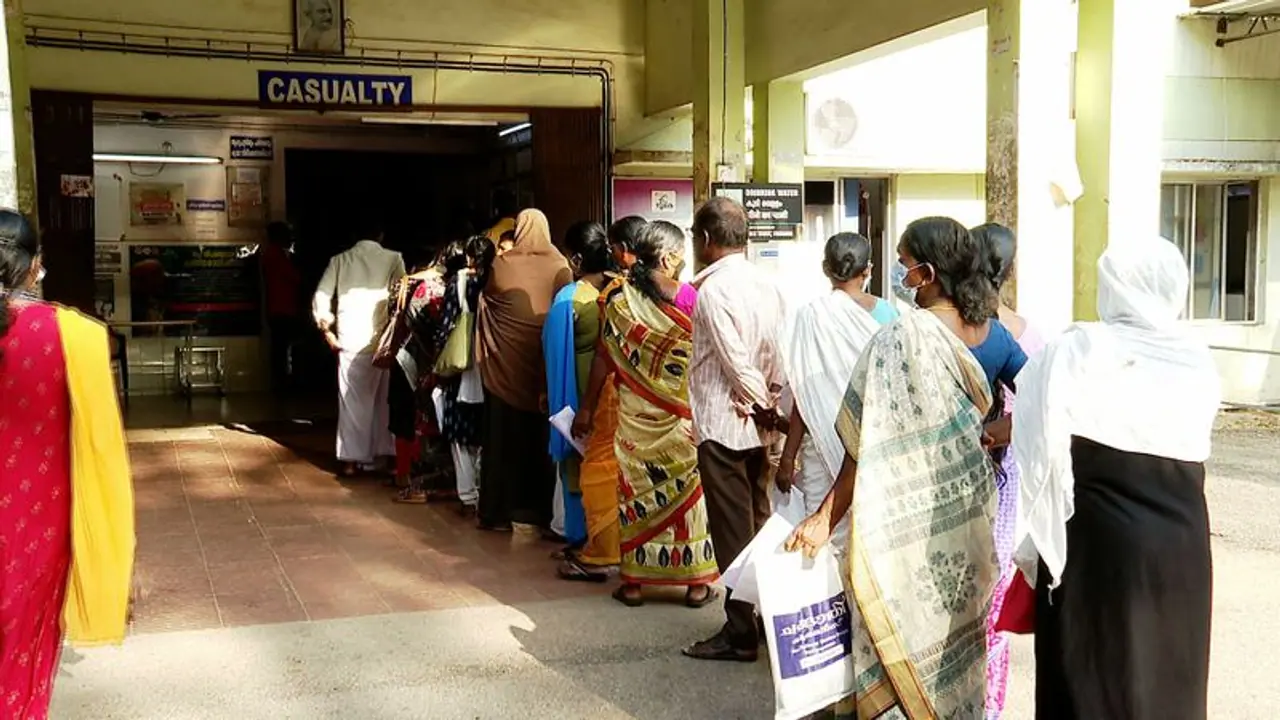 പനിക്കിടക്കയിൽ കേരളം; ആശങ്ക ഉയർത്തി സംസ്ഥാനത്ത് എലിപ്പനി വ്യാപനം, ഒരു മാസത്തിനിടെ 8 മരണം പനിക്കിടക്കയിൽ കേരളം; ആശങ്ക ഉയർത്തി സംസ്ഥാനത്ത് എലിപ്പനി വ്യാപനം, ഒരു മാസത്തിനിടെ 8 മരണം