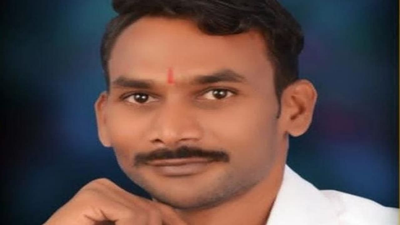 ಗದಗ: ಸರ್ಕಾರಿ ನೌಕರಿ ಇದ್ರೆ ಮಾತ್ರ ಕನ್ಯೆ ಕೊಡ್ತೀವಿ ಅಂತಾರೆ, ದಯವಿಟ್ಟು ಹುಡ್ಗಿ ಹುಡುಕಿಕೊಡಿ: ಪಿಡಿಓಗೆ ಗುತ್ತಿಗೆದಾರನ ಪತ್ರ..!