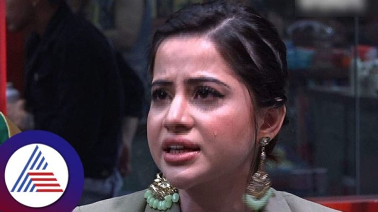 ಹುಡುಗರು ತಮ್ಮ D***ನೇರಕ್ಕೆ ಯೋಚಿಸುತ್ತಾರೆ: ಅಶ್ಲೀಲ ಪದ ಬಳಸಿದ ಉರ್ಫಿ, ಹೇಳಿಕೆ ವೈರಲ್! 