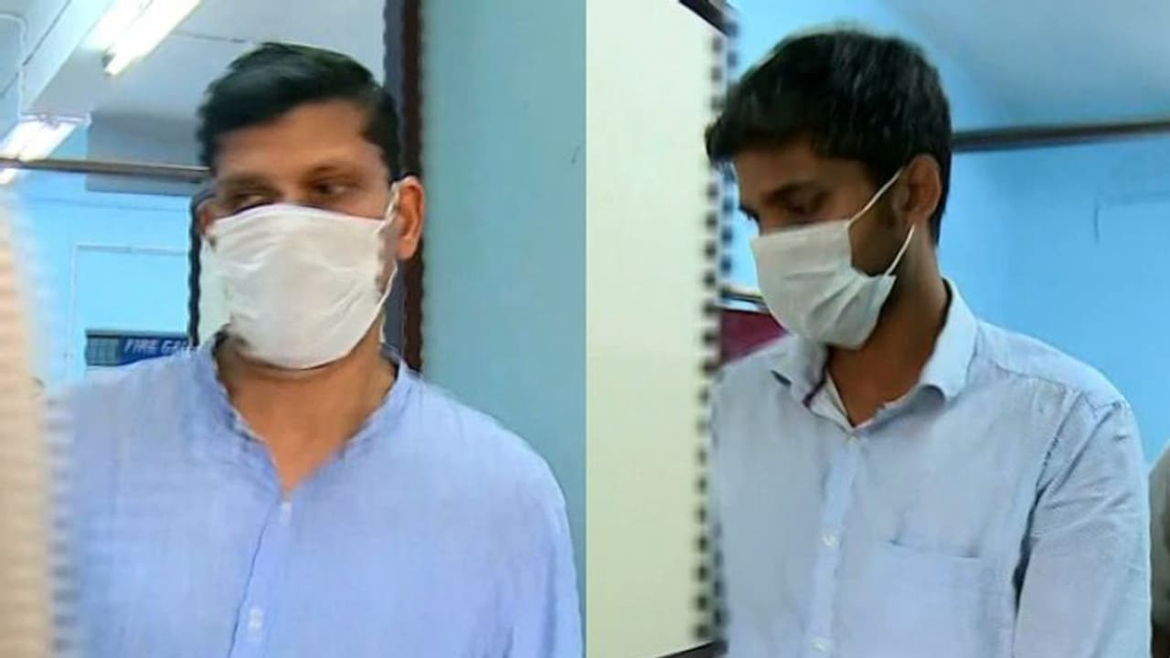 തിരുവനന്തപുരം വിമാനത്താവളം വഴി കടത്തിയത് 80 കിലോ സ്വർണം, ഉദ്യോഗസ്ഥർക്ക് കിലോയ്ക്ക് ലക്ഷം രൂപ കമ്മീഷൻ