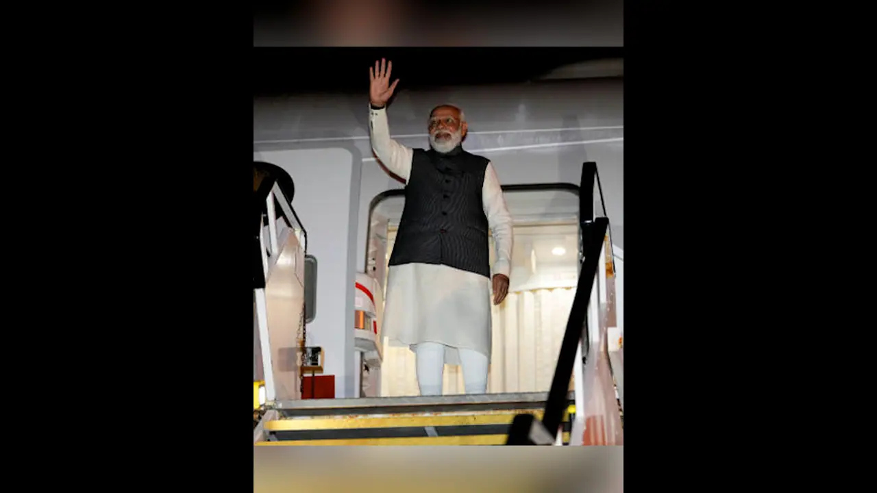 ಅಮೆರಿಕ ಪ್ರವಾಸದ ಜೊತೆಗೆ ಈಜಿಪ್ಟ್ಗೂ ಮೋದಿ ಭೇಟಿ: ವಿದೇಶಾಂಗ ಸಚಿವಾಲಯ ಅಮೆರಿಕ ಪ್ರವಾಸದ ಜೊತೆಗೆ ಈಜಿಪ್ಟ್ಗೂ ಮೋದಿ ಭೇಟಿ: ವಿದೇಶಾಂಗ ಸಚಿವಾಲಯ