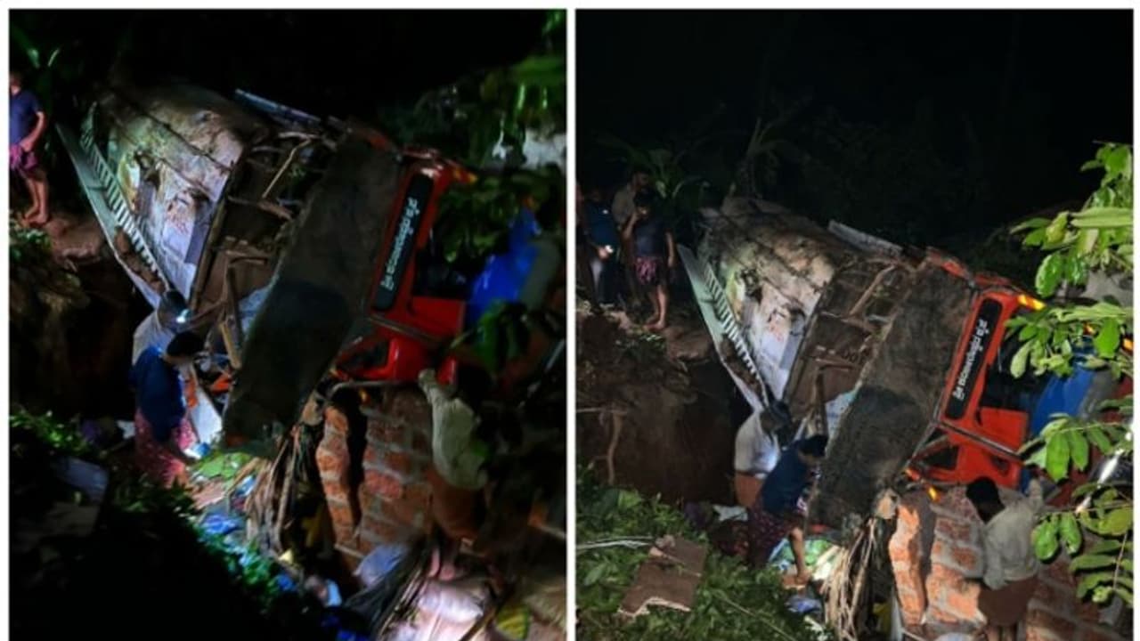 കാസർകോട് വീടിന് മുകളിലേക്ക് ടാങ്കർ ലോറി മറിഞ്ഞു, 3 പേർക്ക് പരിക്ക്, വീട്ടുകാർ അത്ഭുതകരമായി രക്ഷപ്പെട്ടു