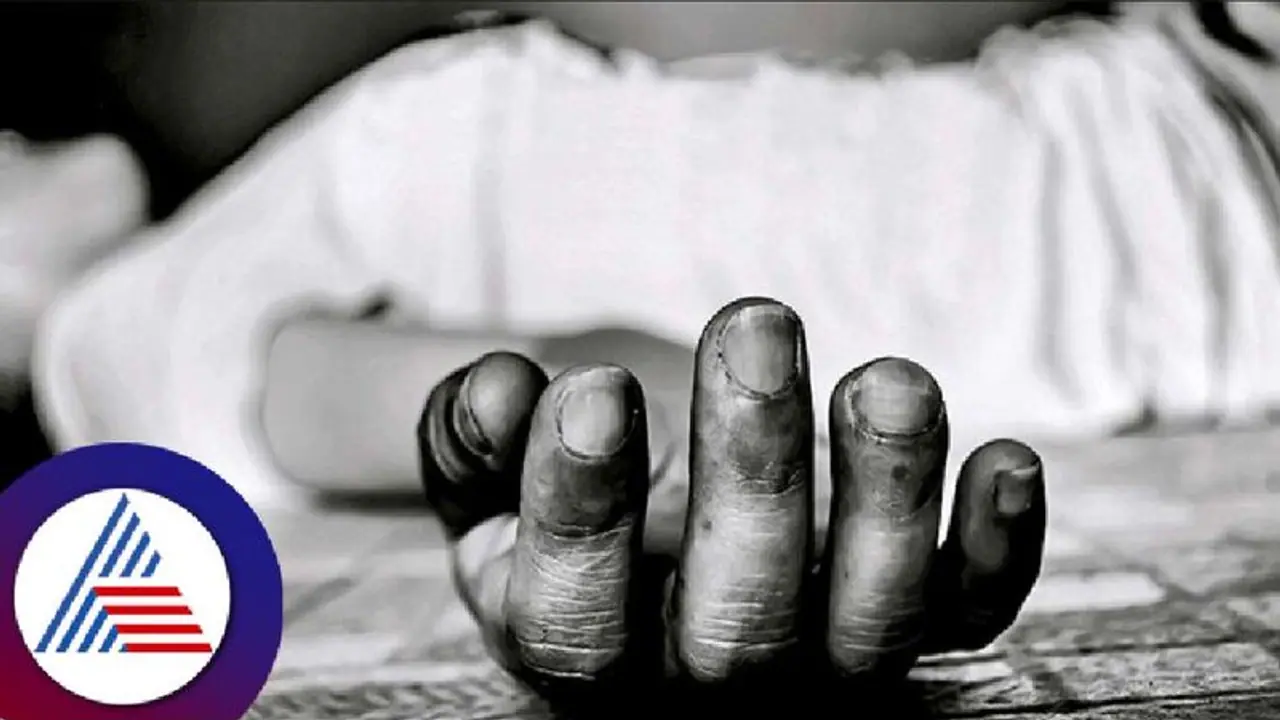 ಪುತ್ತೂರು: ಪತಿ ಆತ್ಮಹತ್ಯೆ ಮಾಡಿಕೊಂಡ ಸ್ಥಳದಲ್ಲೇ 7 ವರ್ಷದ ಬಳಿಕ ಪತ್ನಿ ಆತ್ಮಹತ್ಯೆ! ಪುತ್ತೂರು: ಪತಿ ಆತ್ಮಹತ್ಯೆ ಮಾಡಿಕೊಂಡ ಸ್ಥಳದಲ್ಲೇ 7 ವರ್ಷದ ಬಳಿಕ ಪತ್ನಿ ಆತ್ಮಹತ್ಯೆ!