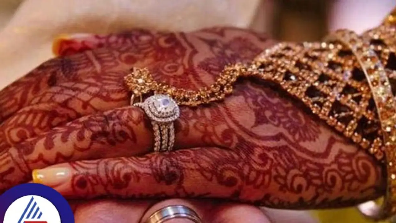 ಅಂತರ್ಧರ್ಮ ಮದುವೆ ಮೇಲೆ ಹದ್ದಿನ ಕಣ್ಣು, ಬಲವಂತದ ಮತಾಂತರ ಮಾಡಿದ್ದರೆ ಕಠಿಣ ಕ್ರಮ ಅಂತರ್ಧರ್ಮ ಮದುವೆ ಮೇಲೆ ಹದ್ದಿನ ಕಣ್ಣು, ಬಲವಂತದ ಮತಾಂತರ ಮಾಡಿದ್ದರೆ ಕಠಿಣ ಕ್ರಮ