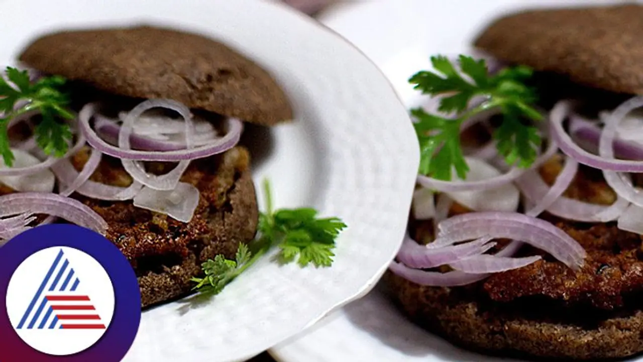 Millet Burger: ಹೆಲ್ದಿ ಸ್ನಾಕ್ಸ್ ಬೇಕೆಂದರೆ ರಾಗಿಯ ಈ ಬರ್ಗರ್ ಟ್ರೈ ಮಾಡಿ Millet Burger: ಹೆಲ್ದಿ ಸ್ನಾಕ್ಸ್ ಬೇಕೆಂದರೆ ರಾಗಿಯ ಈ ಬರ್ಗರ್ ಟ್ರೈ ಮಾಡಿ