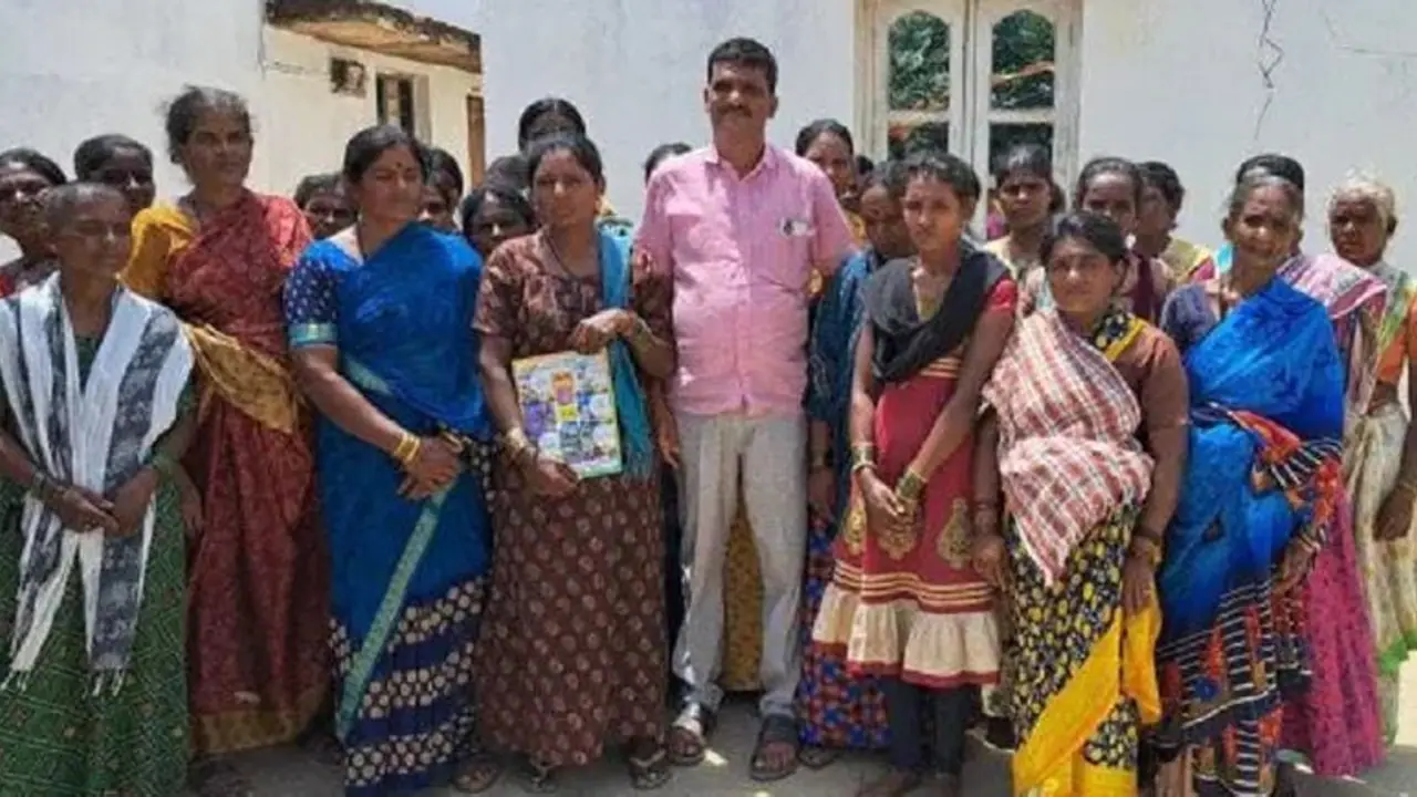 Kolar: ಸಾಲ ವಸೂಲಿಗೆ ಬಂದ್ರೆ ಹುಷಾರ್‌!: 'ಸ್ತ್ರೀ ಶಕ್ತಿ' ಎಚ್ಚರಿಕೆ