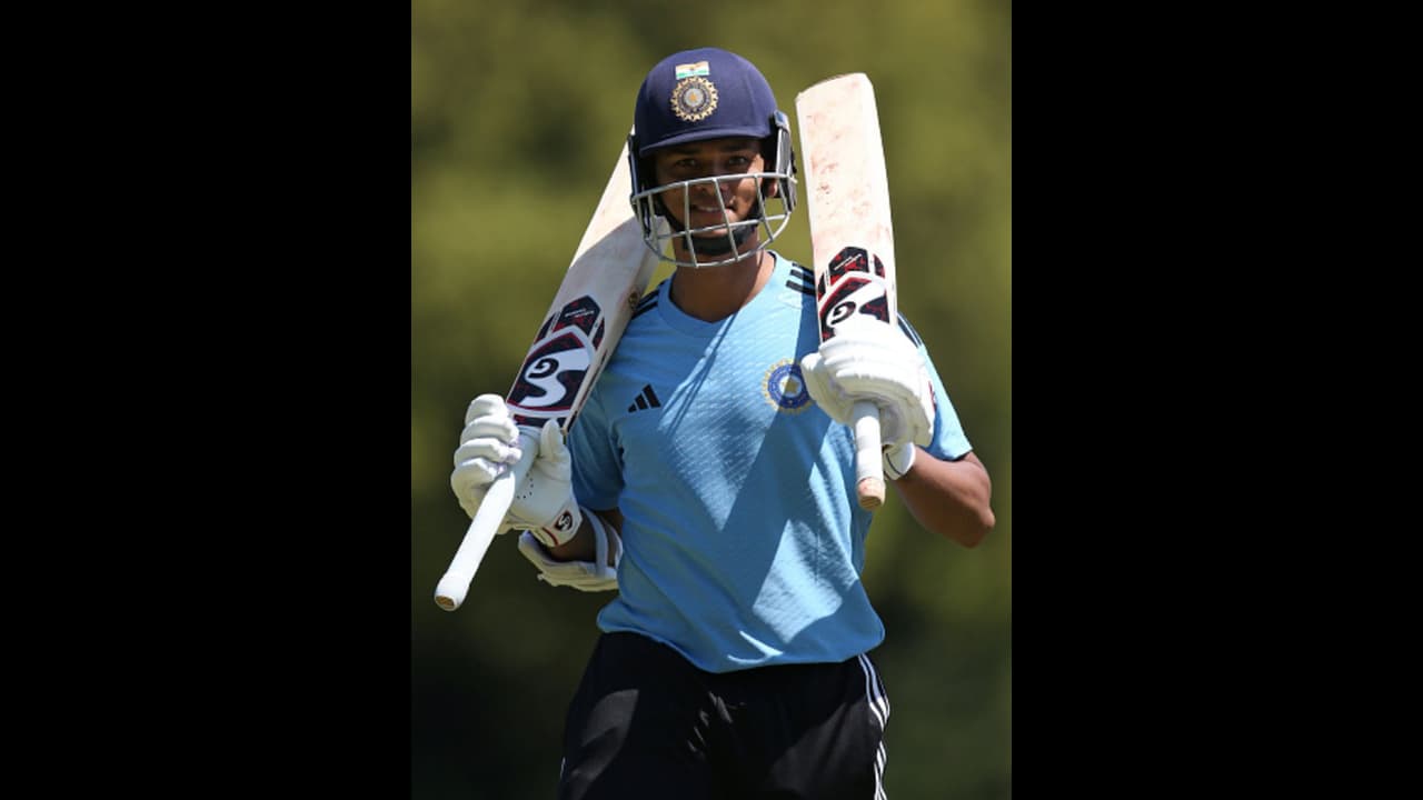 വന് അഴിച്ചുപണി, സർപ്രൈസ്; യശസ്വി ജയ്സ്വാള് ഓപ്പണറാവും, ശുഭ്മാന് ഗില്ലിന് സ്ഥാനചലനം വന് അഴിച്ചുപണി, സർപ്രൈസ്; യശസ്വി ജയ്സ്വാള് ഓപ്പണറാവും, ശുഭ്മാന് ഗില്ലിന് സ്ഥാനചലനം