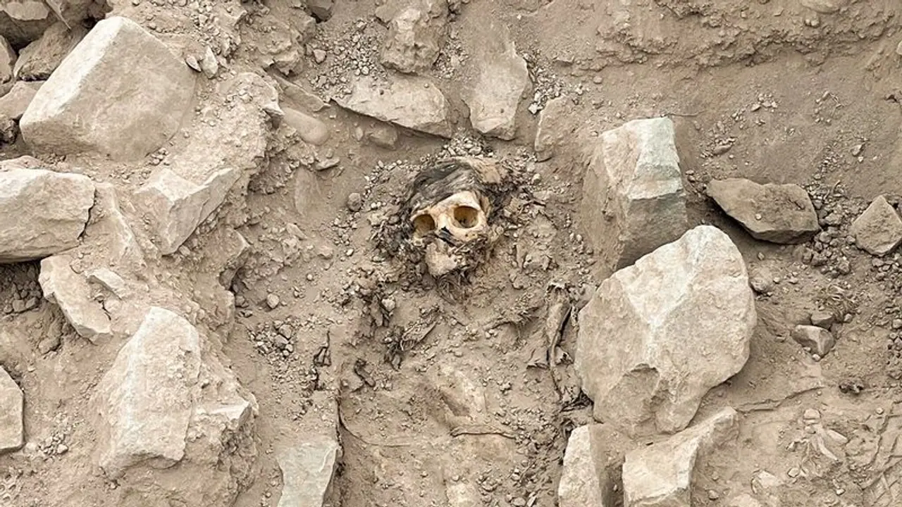 3,000 ஆண்டுகள் பழமையான மம்மி! பெரு நாட்டில் திகிலூட்டும் கண்டெடுப்பு!