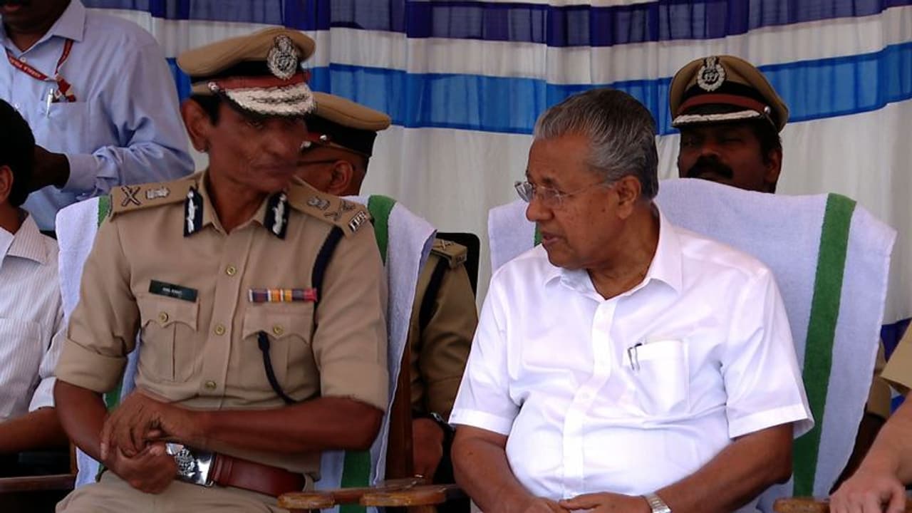 ഡിജിപി അനിൽകാന്ത് വിരമിക്കുന്നു; സംസ്ഥാനത്തെ പുതിയ പൊലീസ് മേധാവിയെ കണ്ടെത്താൻ യോഗം ഡിജിപി അനിൽകാന്ത് വിരമിക്കുന്നു; സംസ്ഥാനത്തെ പുതിയ പൊലീസ് മേധാവിയെ കണ്ടെത്താൻ യോഗം