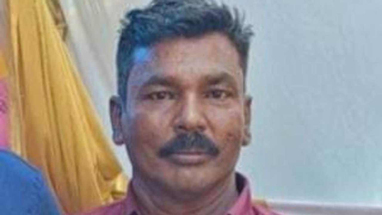 മീൻ പിടിക്കാൻ കടലിൽ പോയ മത്സ്യത്തൊഴിലാളി ബോട്ടിൽ കുഴഞ്ഞുവീണ് മരിച്ചു