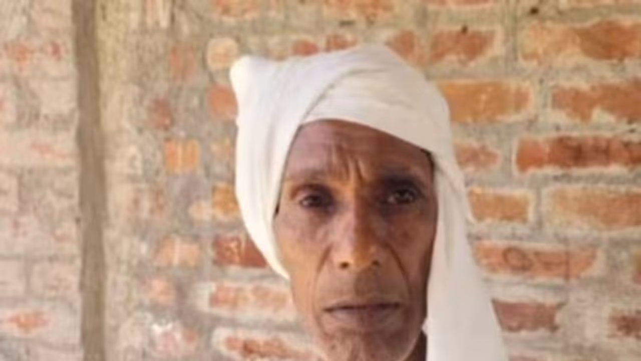 ജീവിച്ചിരിക്കുമ്പോൾ അന്ത്യകർമ്മങ്ങൾ സ്വയം പൂർത്തിയാക്കി ഉത്തർപ്രദേശ് സ്വദേശി ജീവിച്ചിരിക്കുമ്പോൾ അന്ത്യകർമ്മങ്ങൾ സ്വയം പൂർത്തിയാക്കി ഉത്തർപ്രദേശ് സ്വദേശി