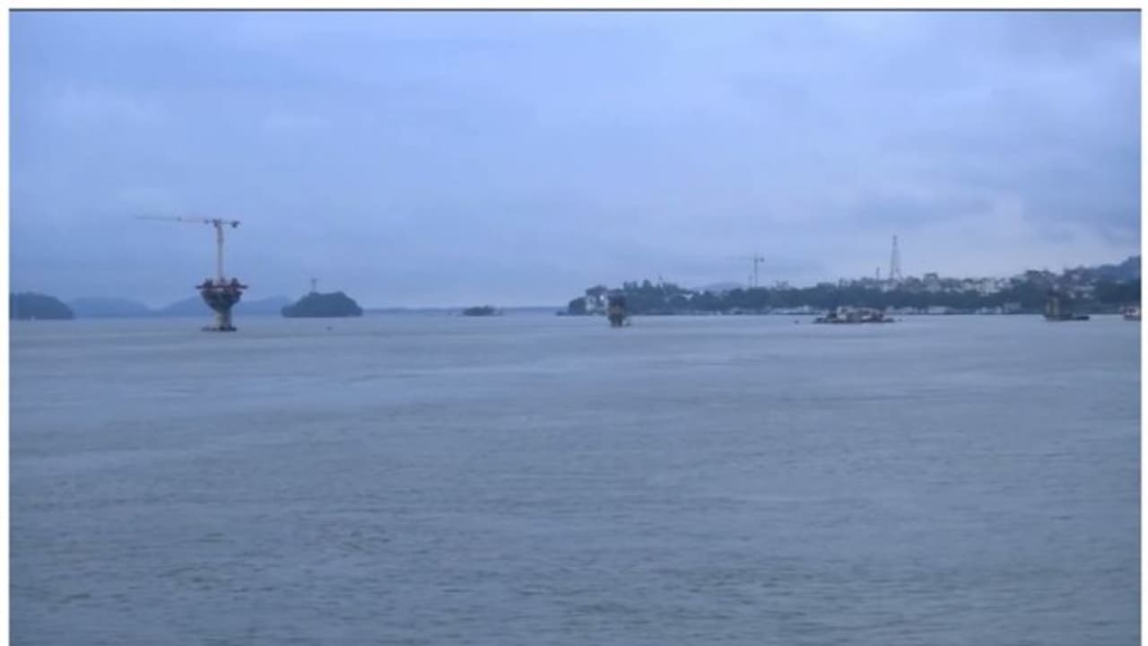 ಉತ್ತರ ಕನ್ನಡದಲ್ಲಿ ಭಾರೀ ಮಳೆ: ಹೊನ್ನಾವರದಲ್ಲಿ ಪ್ರವಾಹ ಪರಿಸ್ಥಿತಿ ಉತ್ತರ ಕನ್ನಡದಲ್ಲಿ ಭಾರೀ ಮಳೆ: ಹೊನ್ನಾವರದಲ್ಲಿ ಪ್ರವಾಹ ಪರಿಸ್ಥಿತಿ