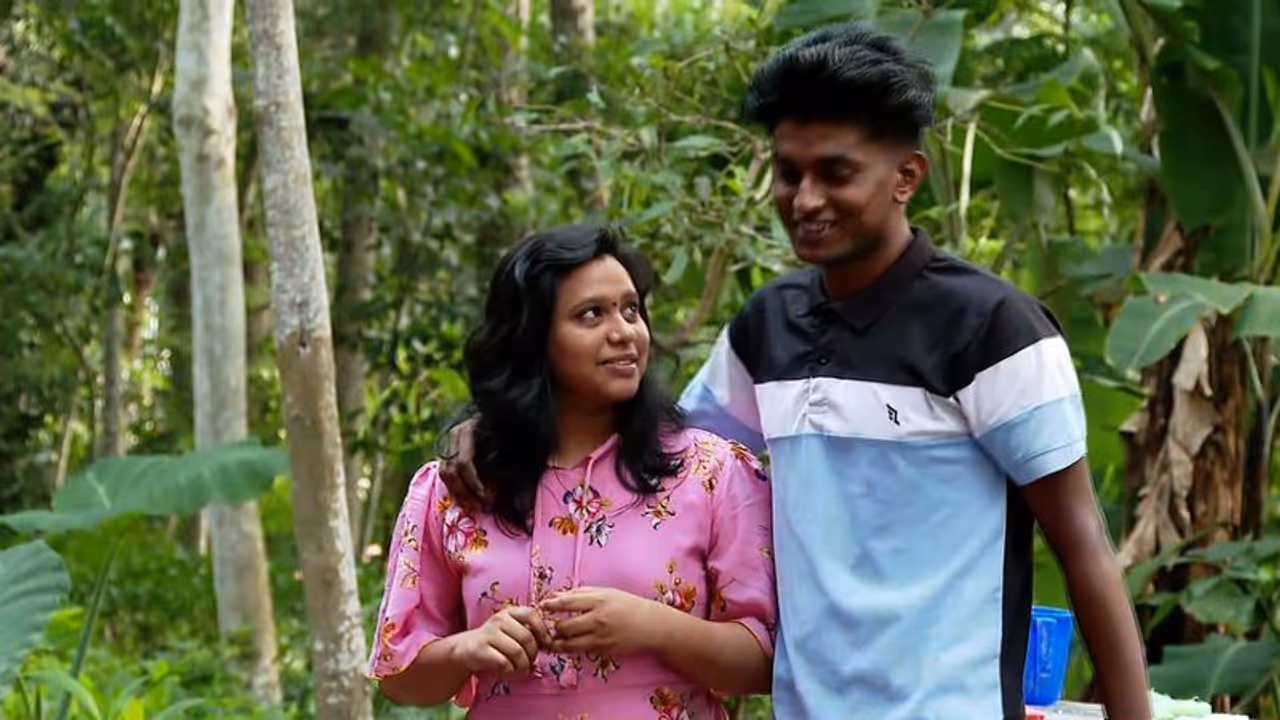 ഒടുവിൽ പ്രണയം വിജയത്തിലേക്ക്: അഖിൽ ആൽഫിയ വിവാഹം നാളെ വൈകിട്ട് ഒടുവിൽ പ്രണയം വിജയത്തിലേക്ക്: അഖിൽ ആൽഫിയ വിവാഹം നാളെ വൈകിട്ട്