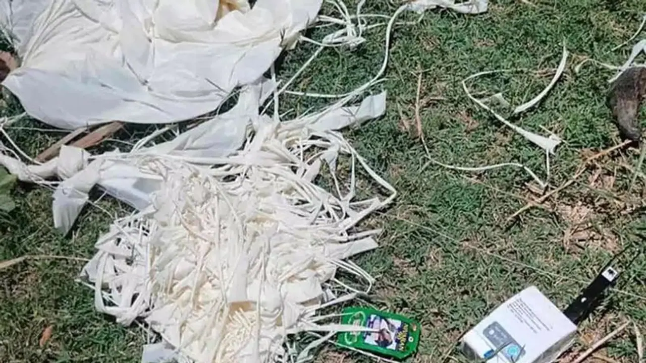 வானில் இருந்து விழுந்த மர்ம பொருளால் வேலூரில் பரபரப்பு