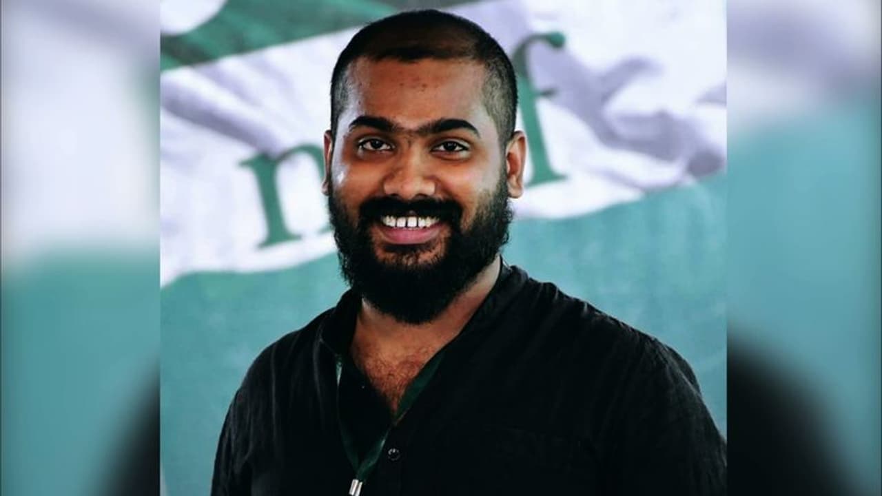 കാലിക്കറ്റ് സർവകലാശാല എംഎസ്എഫ് സെനറ്റ് അംഗം അമീൻ റാഷിദിനെ അയോഗ്യനാക്കി കാലിക്കറ്റ് സർവകലാശാല എംഎസ്എഫ് സെനറ്റ് അംഗം അമീൻ റാഷിദിനെ അയോഗ്യനാക്കി