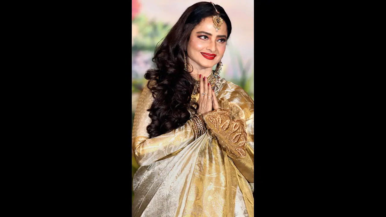 Rekha takes internet by storm after blockbuster Vogue Arabia shoot with Manish Malhotra Rekha takes internet by storm after blockbuster Vogue Arabia shoot with Manish Malhotra