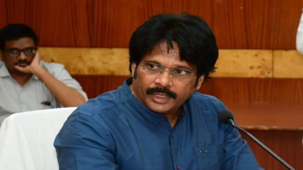 నా ఫ్యామిలీ కిడ్నాప్ను కూడా రాజకీయం చేస్తున్నారు.. సీబీఐ విచారణ జరిపించాలి: ఎంపీ ఎంవీవీ నా ఫ్యామిలీ కిడ్నాప్ను కూడా రాజకీయం చేస్తున్నారు.. సీబీఐ విచారణ జరిపించాలి: ఎంపీ ఎంవీవీ