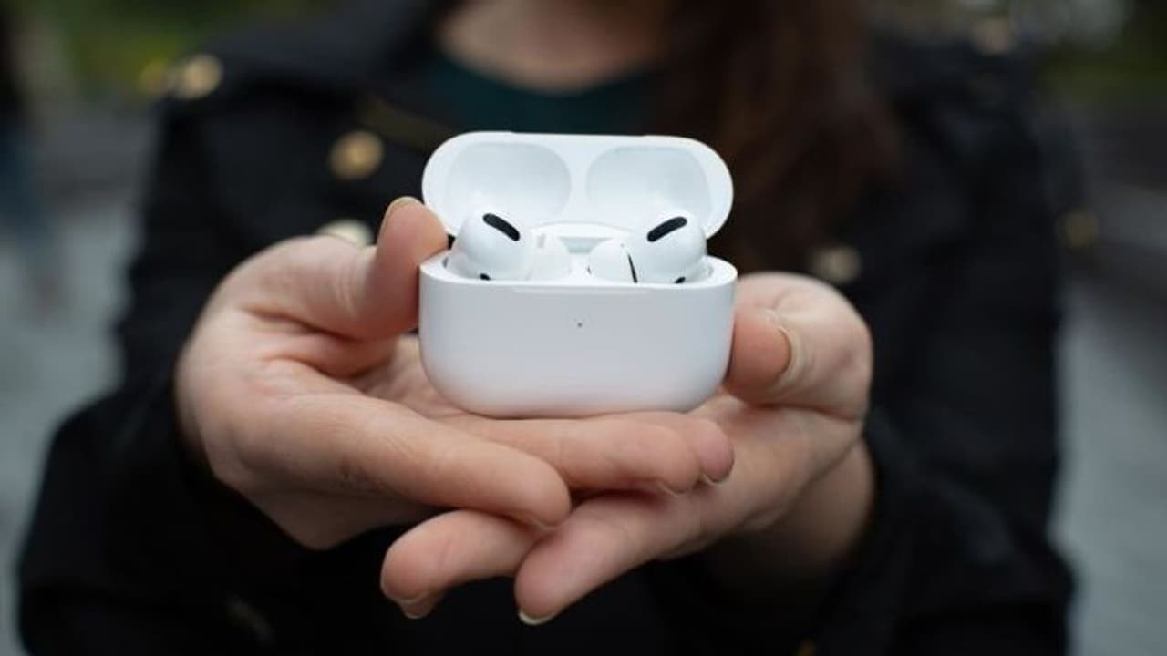 Apple's upcoming AirPods may soon get body temperature tracking and hearing aid features Apple's upcoming AirPods may soon get body temperature tracking and hearing aid features