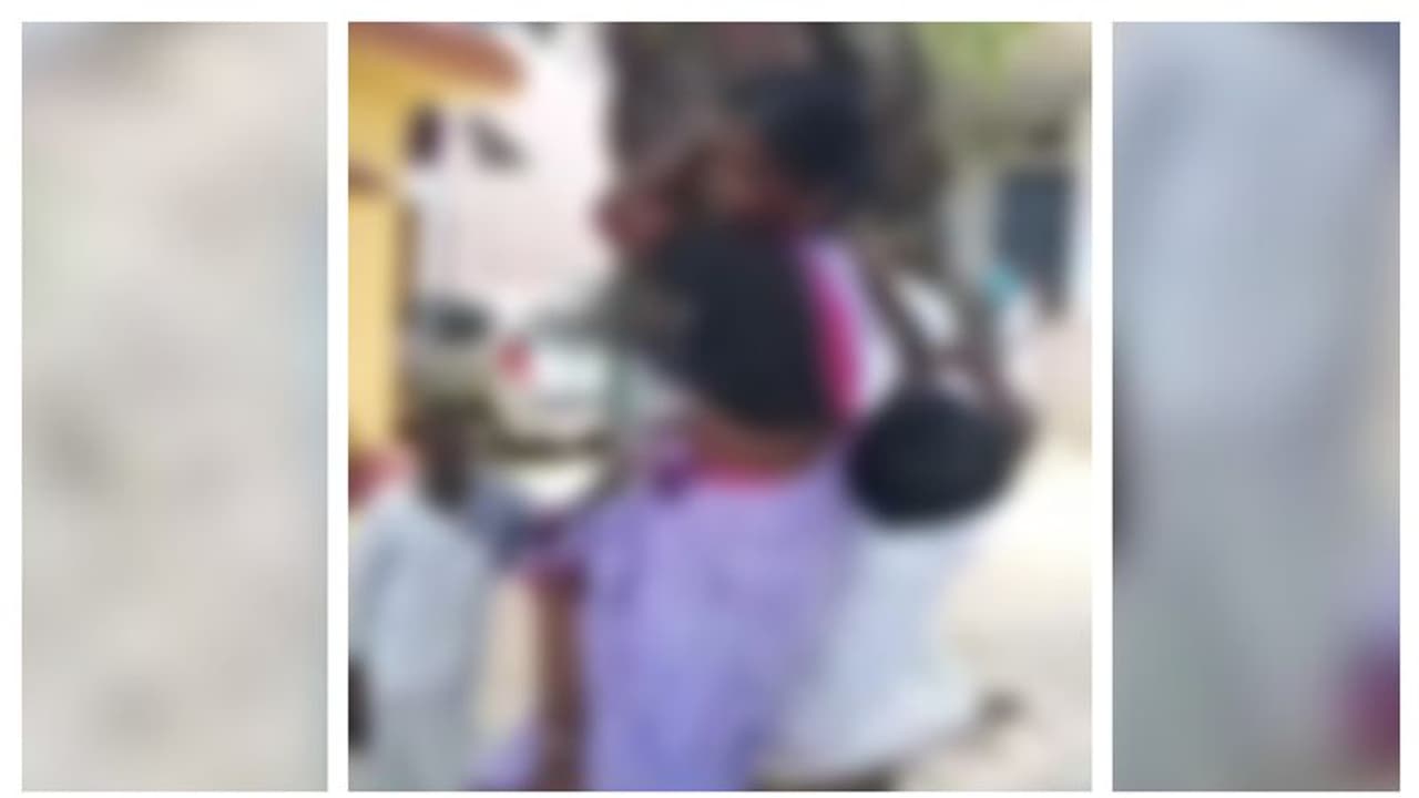 ദുർമന്ത്രവാദം നടത്തിയെന്നാരോപണം; ദളിത് ദമ്പതികളെ മരത്തിൽ കെട്ടിത്തൂക്കിയിട്ട് മർദ്ദിച്ചു ദുർമന്ത്രവാദം നടത്തിയെന്നാരോപണം; ദളിത് ദമ്പതികളെ മരത്തിൽ കെട്ടിത്തൂക്കിയിട്ട് മർദ്ദിച്ചു