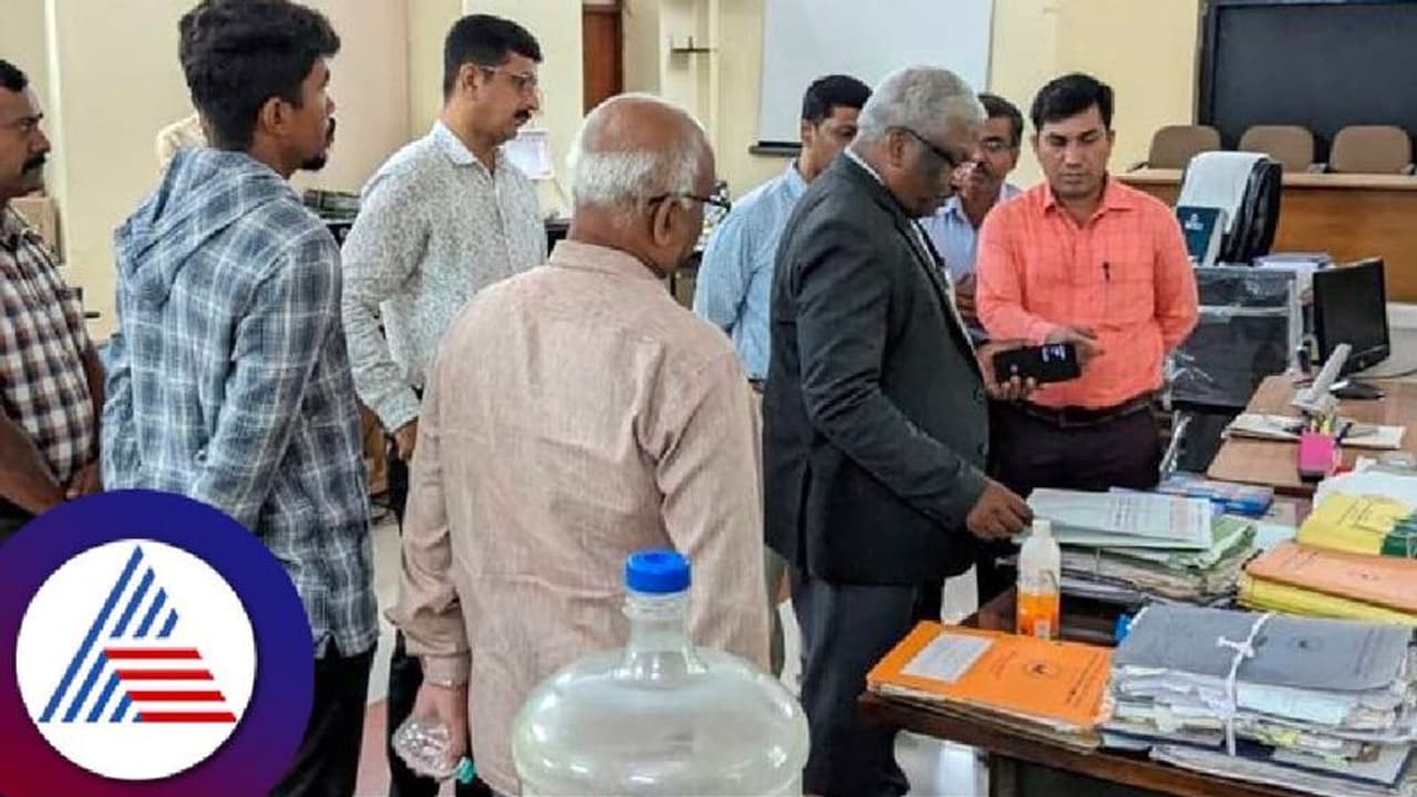 KSDLcorruption : ಸಾಬೂನು ನಿಗಮದಲ್ಲಿ ಮತ್ತೆ ಭ್ರಷ್ಟಾಚಾರದ ದುರ್ಗಂಧ! KSDLcorruption : ಸಾಬೂನು ನಿಗಮದಲ್ಲಿ ಮತ್ತೆ ಭ್ರಷ್ಟಾಚಾರದ ದುರ್ಗಂಧ!