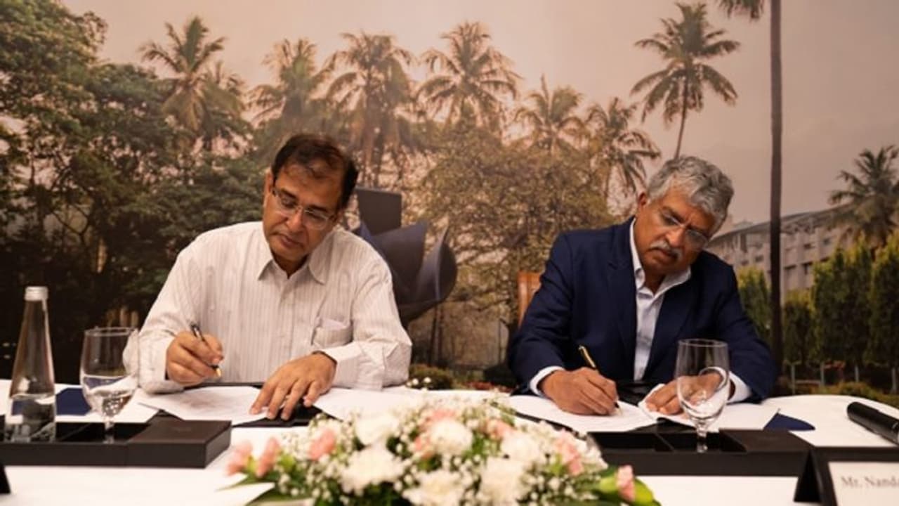 Infosys co founder Nandan Nilekani donates Rs 315 crores to his alma mater IIT Bombay
